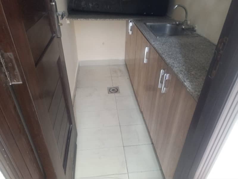 DEFIANCE Service Estate Offer 4 Marla 2nd Floor With Elevator 31