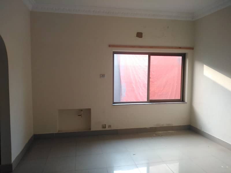 1 Kanal Upper Portion Available For Rent in Sui Gas Society Nar to Phase 5 5