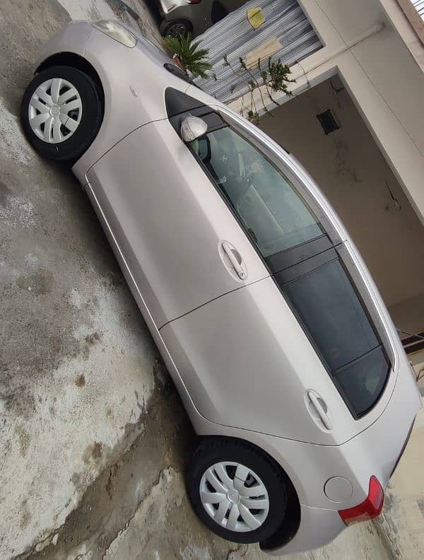 Toyota Vitz 2007 6