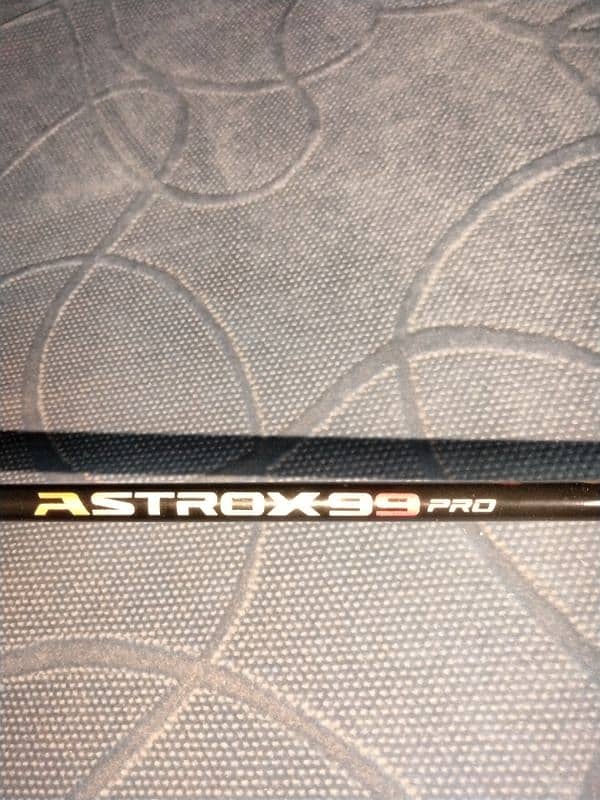 Yonex Astrox 99 Pro Racket Badminton 4