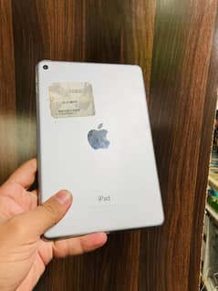 iPad mini 4 32GB