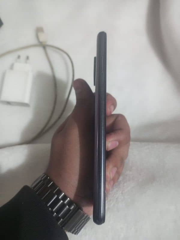 Selling My Xiaomi Poco X3 Pro 8/256 With Box&Original Charger 6