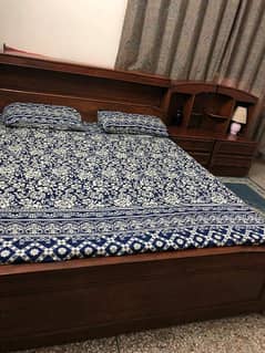 orignal wooden bed