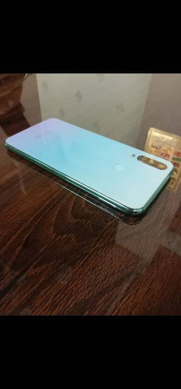 vivo y17.8/256gb pta approved 1