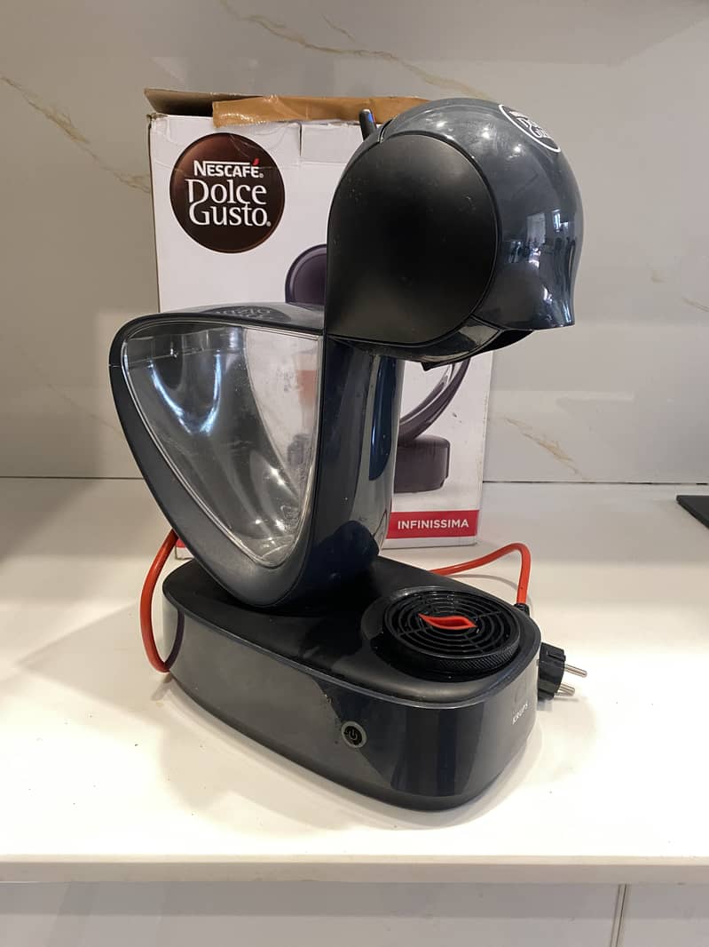 Nescafe Dolce Gusto Krups coffee machine + pods, barely used! 0