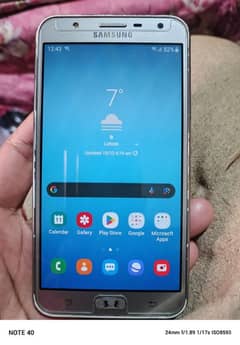 Samsung Galaxy j7 Core 2GB 16GB all is ok super amoled display