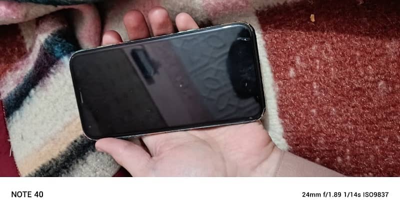 iPhone XR jv non active 0