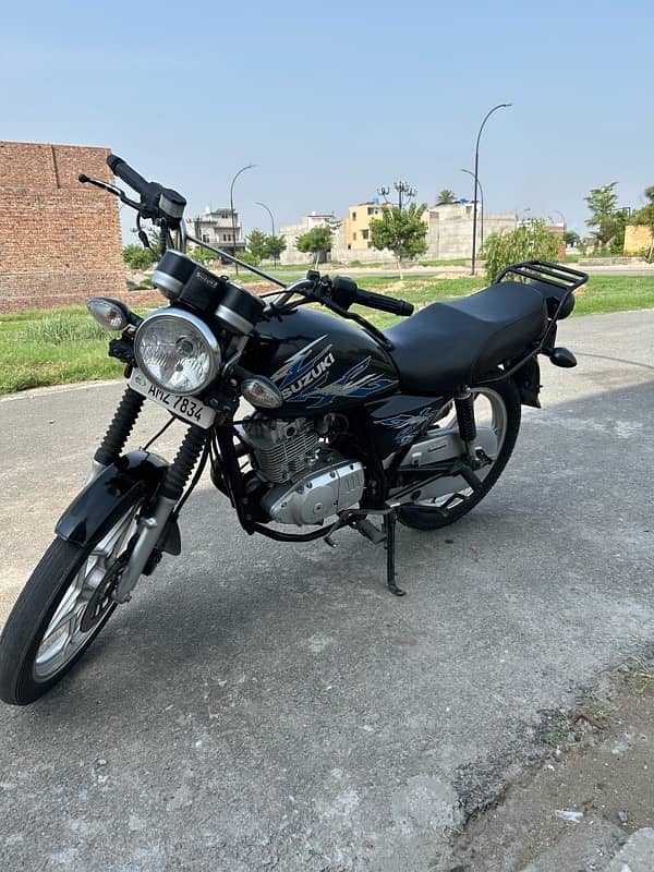 SUZUKI GS-150 SE 2