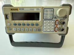 DG1022 RIGOL 2 channel, 20 MHz waveform generator In Pakistan