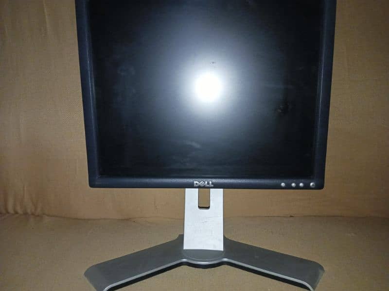 17 inches dell monitor 0