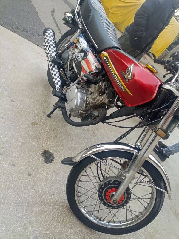 Honda 125 self start good condition 1