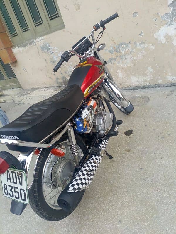 Honda 125 self start good condition 3