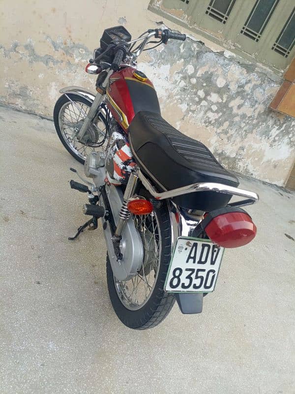 Honda 125 self start good condition 4