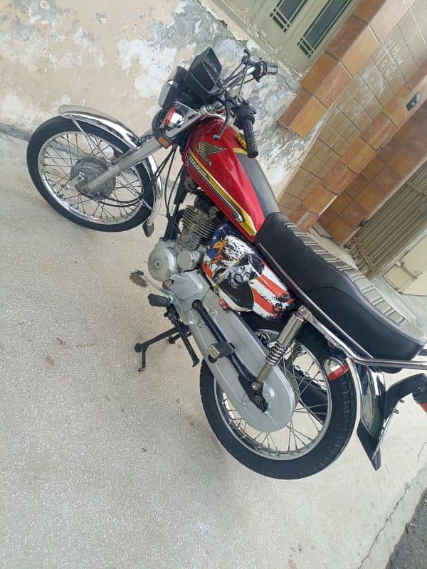 Honda 125 self start good condition 5