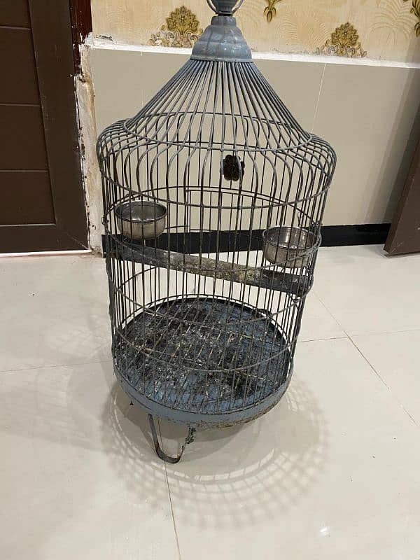 parrot cage in Good condition 0