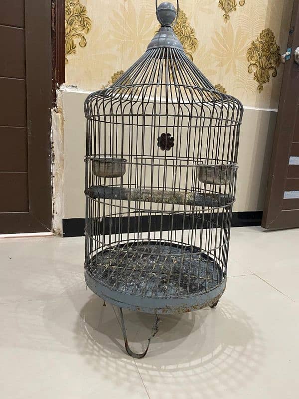 parrot cage in Good condition 2