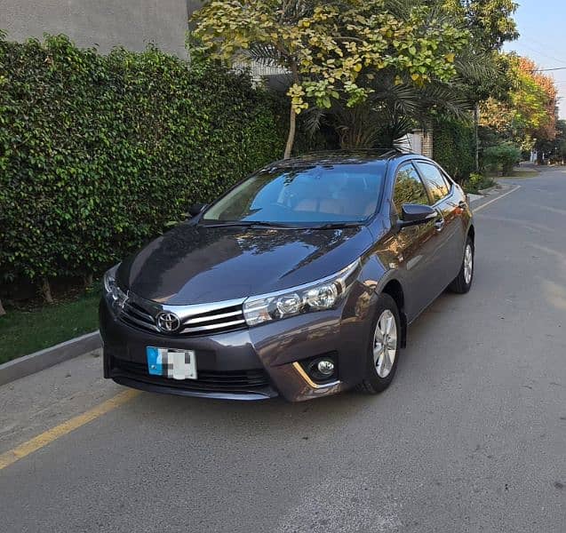 Toyota Corolla Altis Grande Full option 1