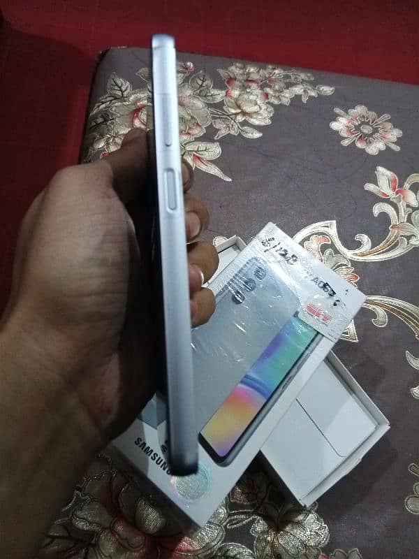 Samsung Galaxy A05s 6gb 128gb 4