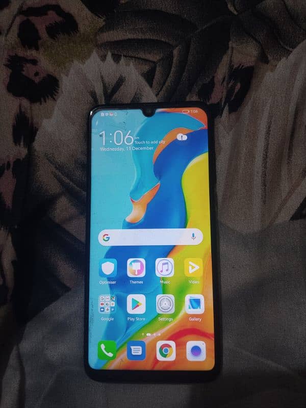 selling my Huawei p30 lite 4gb ram 128 battery replaced 0