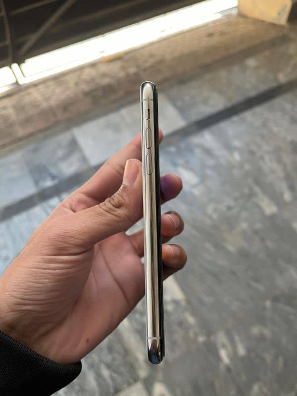 iphone x lush condition non pta 1