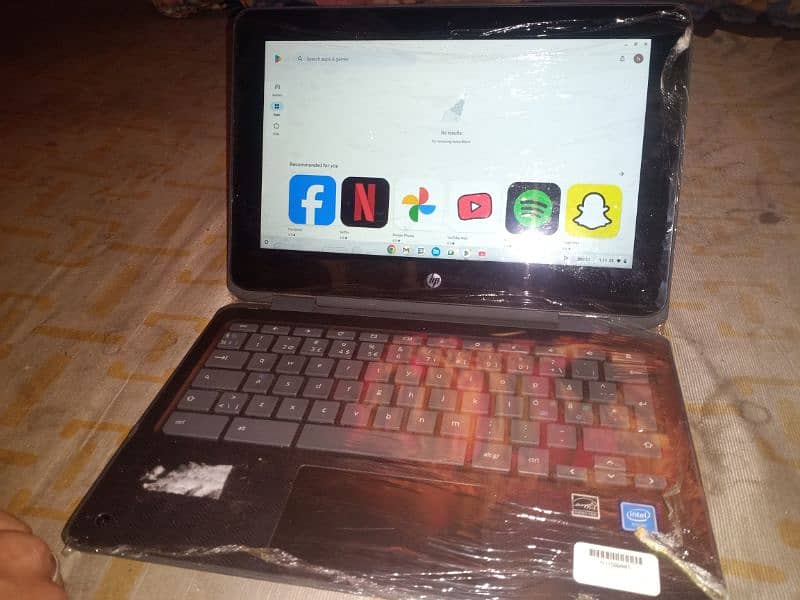 I'm selling my hp laptop new 10 by 20 all ok no foult 1