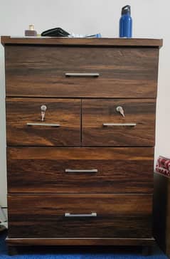 Brown Chester / Drawer