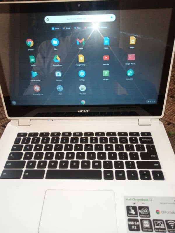 Acer Touch & Type Chromebook 0