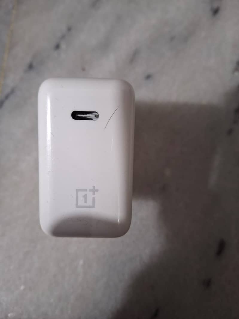 One plus 10 pro charger 65 watt original 0