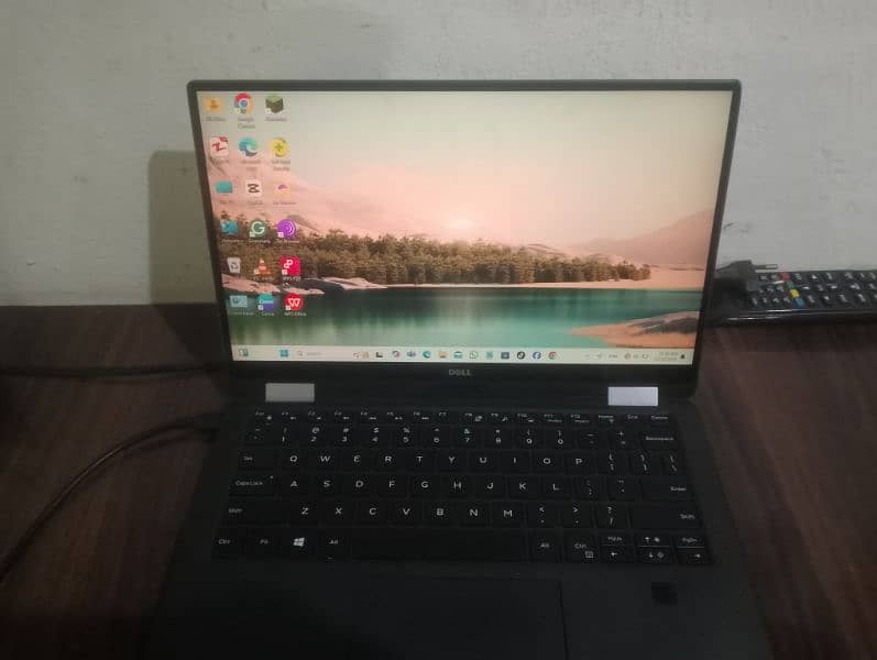 dell XPS 13 touch screen 8/256ssd 0