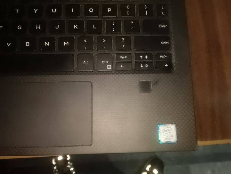 dell XPS 13 touch screen 8/256ssd 6