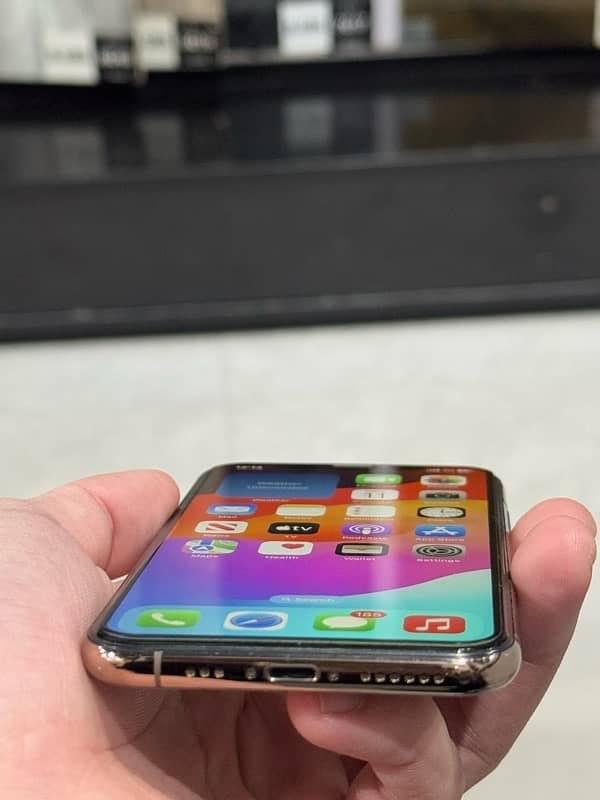 iPhone XS (Dual PTA Approved 256GB) 3