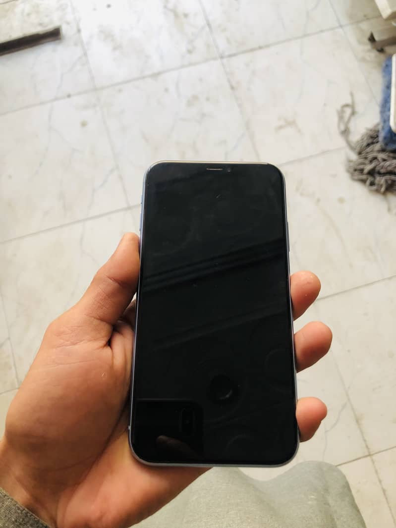 Apple iPhone XR 5