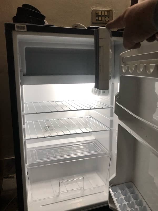 Fridge For sale 4