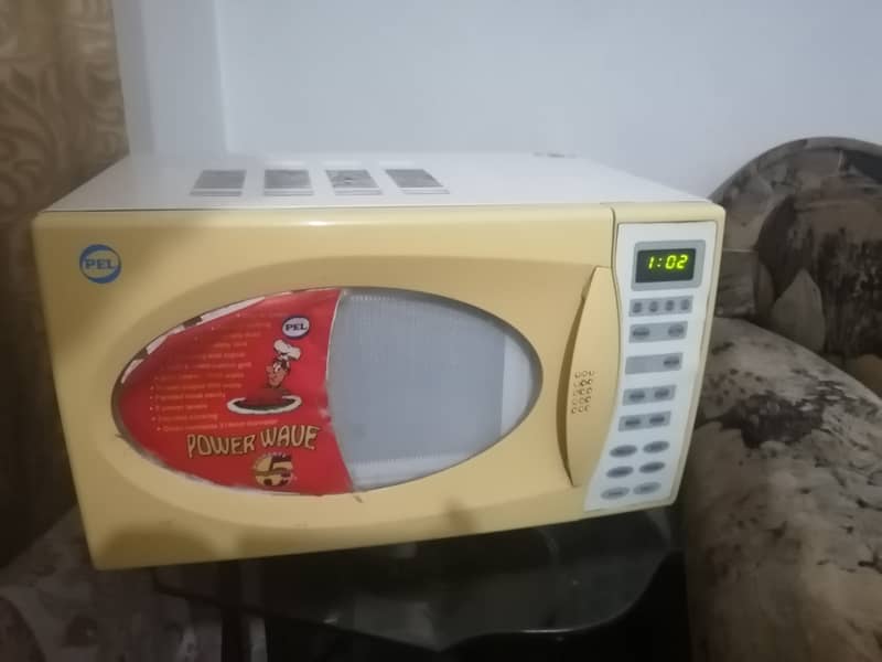 Microwave Oven (PEL) for urgent sale in Low price 1