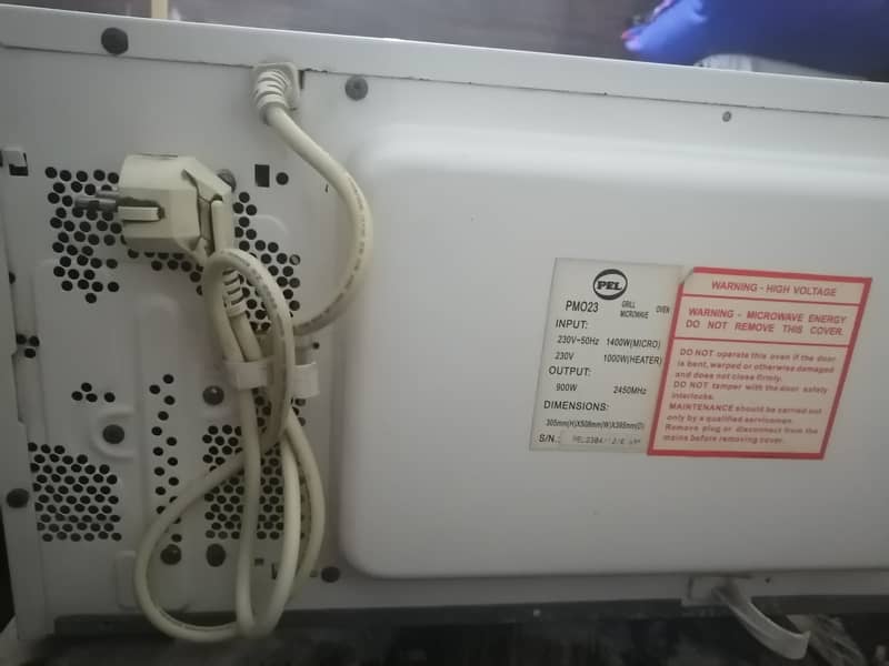 Microwave Oven (PEL) for urgent sale in Low price 10