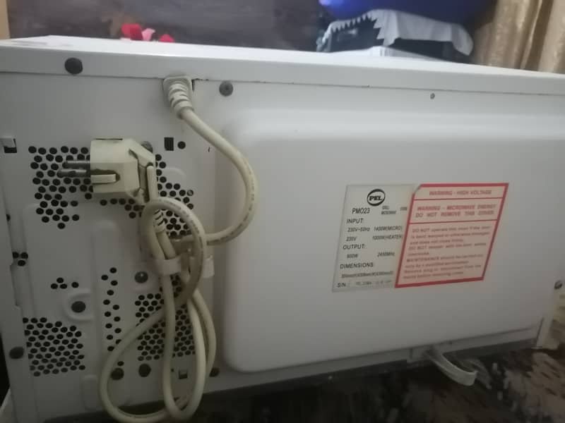 Microwave Oven (PEL) for urgent sale in Low price 12