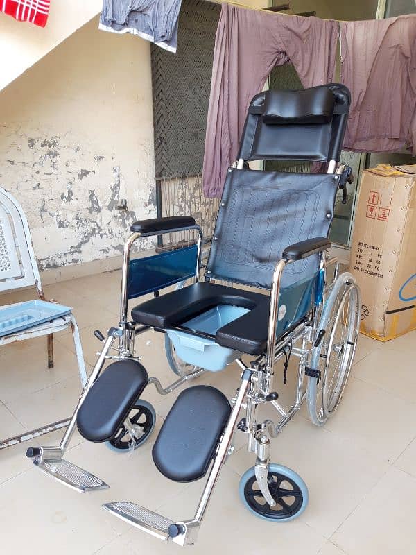 Commode Wheelchair 3