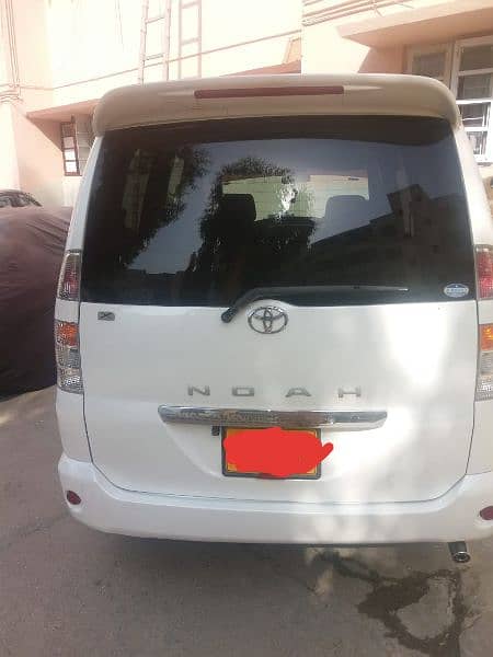 Toyota Noah Model 2003 , Req 2013 3