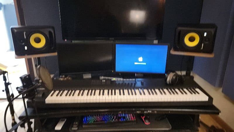 KRK ROKIT8 G3 STUDIO MONITOR 4