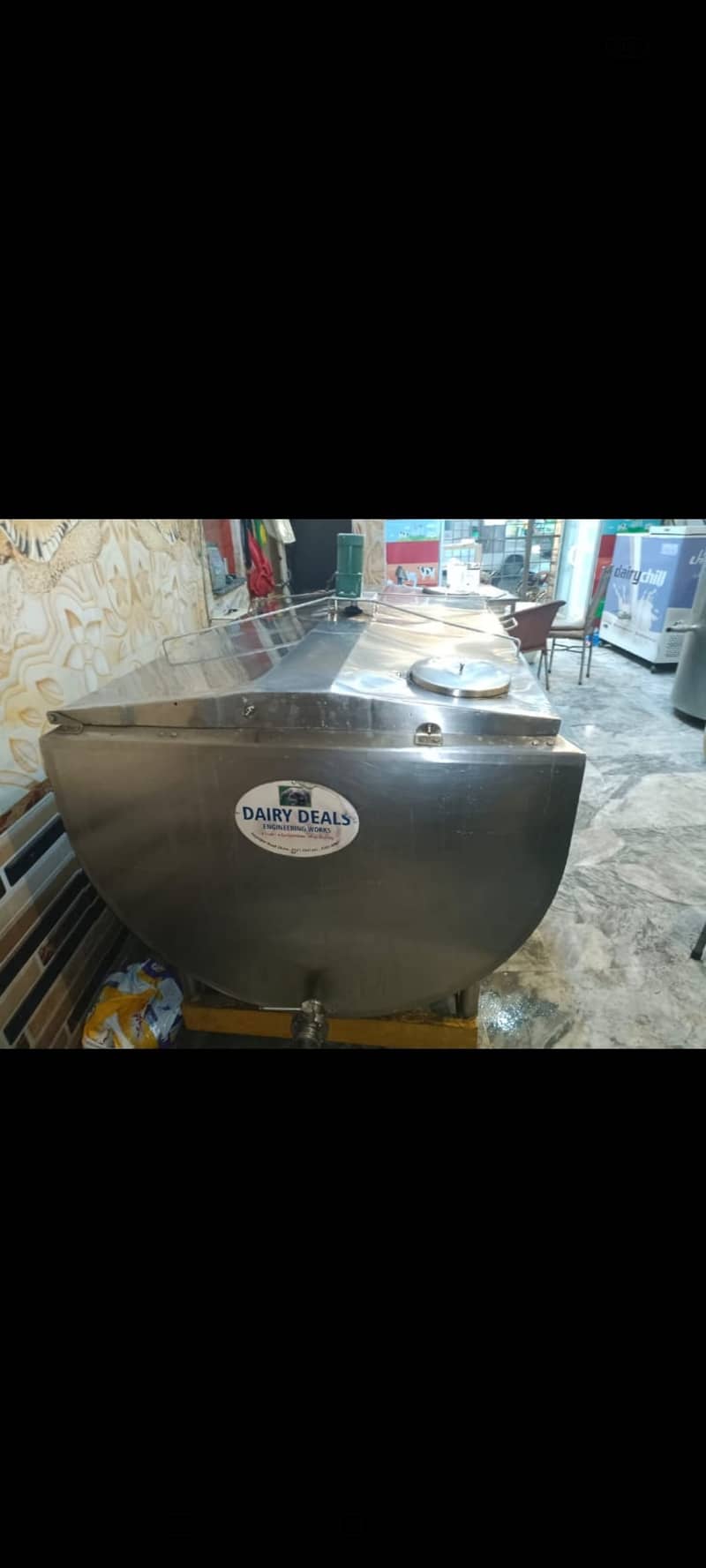 Milk Chiller 1000 Litre , For sale, Best Condition 5