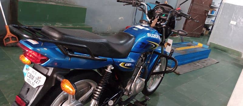 Suzuki GD 110 | Model 2022 | Low Mileage Bike 20,000 Km's Driven 4