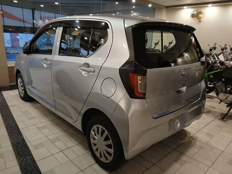 Daihatus Mira es 2018/2021 1