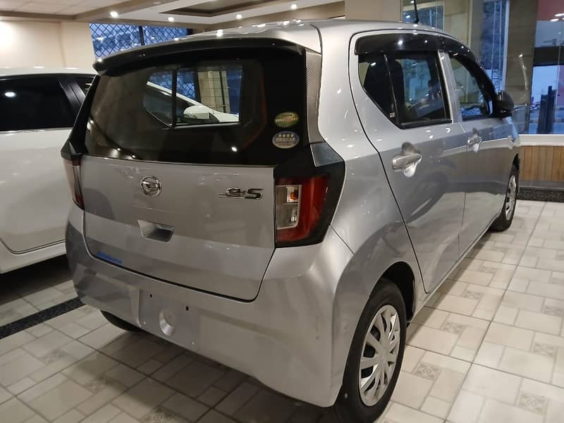 Daihatus Mira es 2018/2021 2