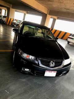 Honda Accord 2005 CL9 - Black