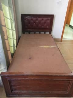 Wooden Bed in Best Condition