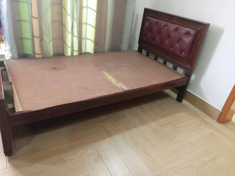 Wooden Bed in Best Condition 1