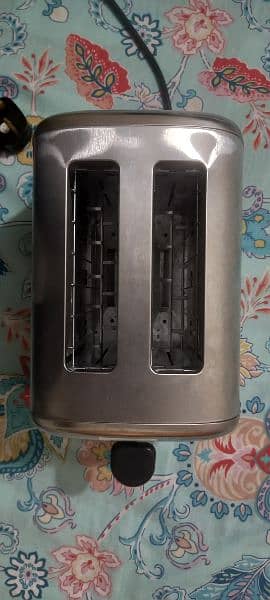 Russell Hobbs Bread Toaster (United Kingdom] 1