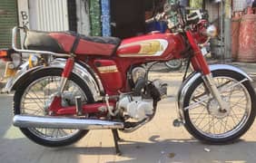 YAMAHA YB 100