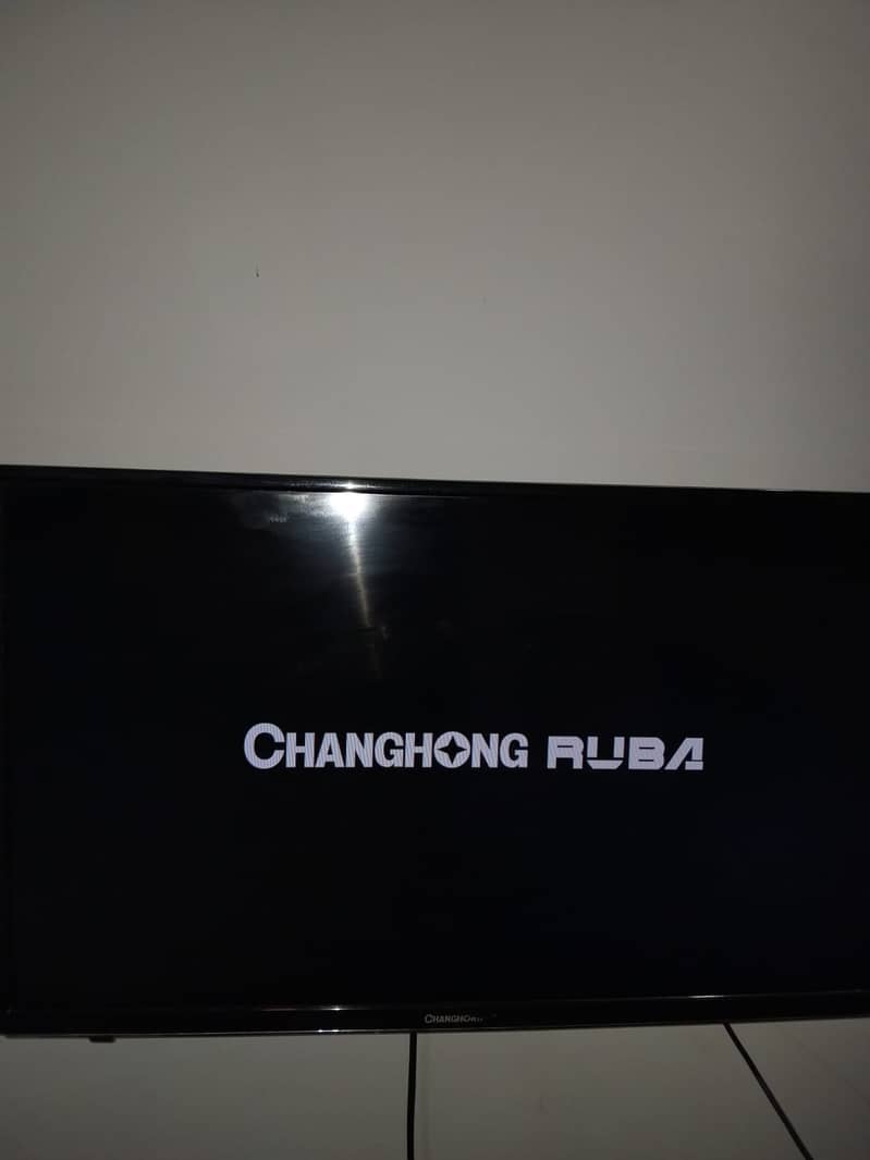 Changhong Ruba LCD 32 inches 0