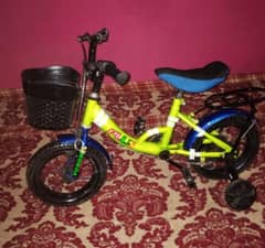 Kids Cycle for Sale - 4 Saal k bache k liye